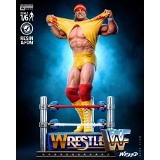 Hulk Hogan Sculpture